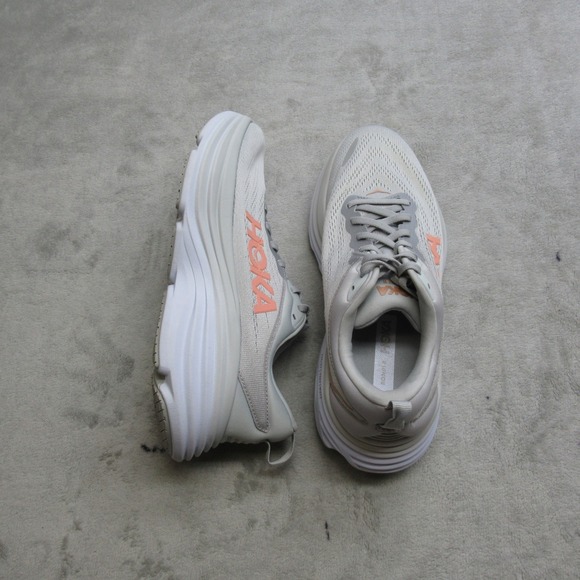 Hoka Women Shoes 10 / 10.5B White Bondi 8 Lightweight MISMATCH READ Lightly Used